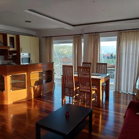 Luxury * Άμφισσα